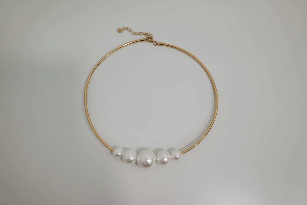 Choker Perlínea