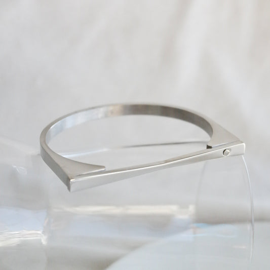 Pulsera Rígida Adela