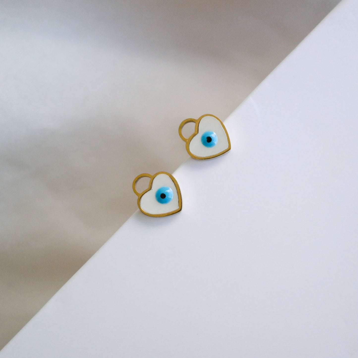 Pendientes Milos