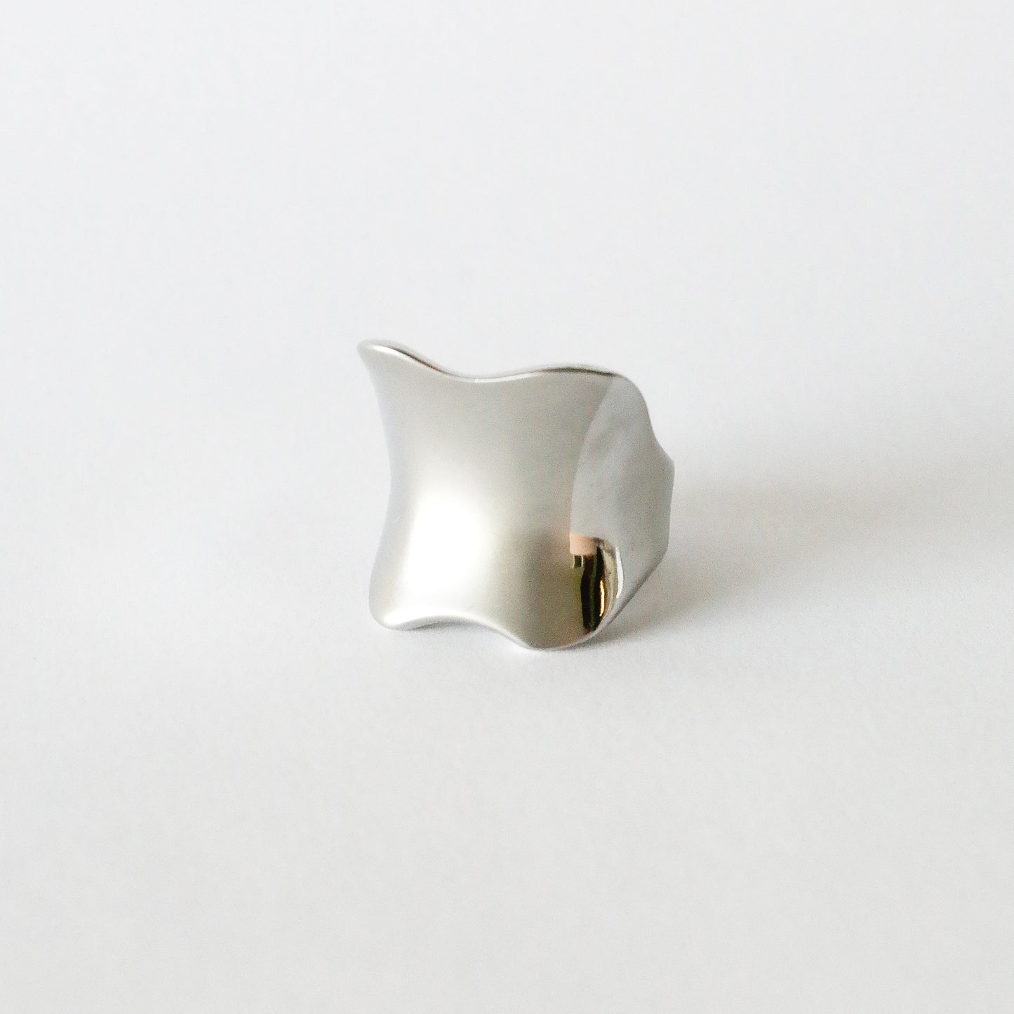 Anillo Naira
